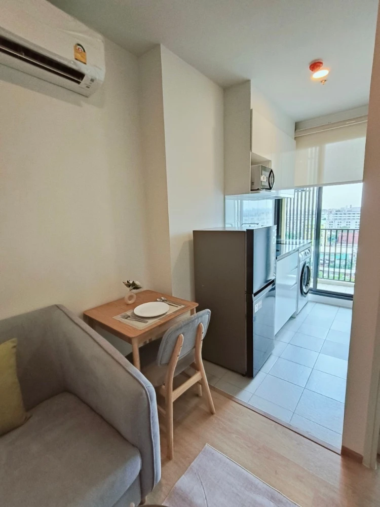 For rent: Chewathai Kaset Nawamin, 9th floor, beautiful room, move in immediately, book now, don't miss out.