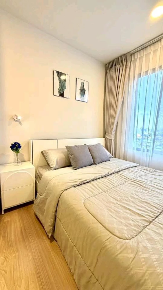 Beautiful condo for rent at Chewathai Pinklao, fully furnished. Book now!