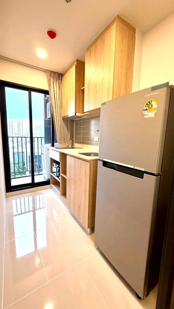 Beautiful condo for rent at Chewathai Pinklao, fully furnished. Book now!