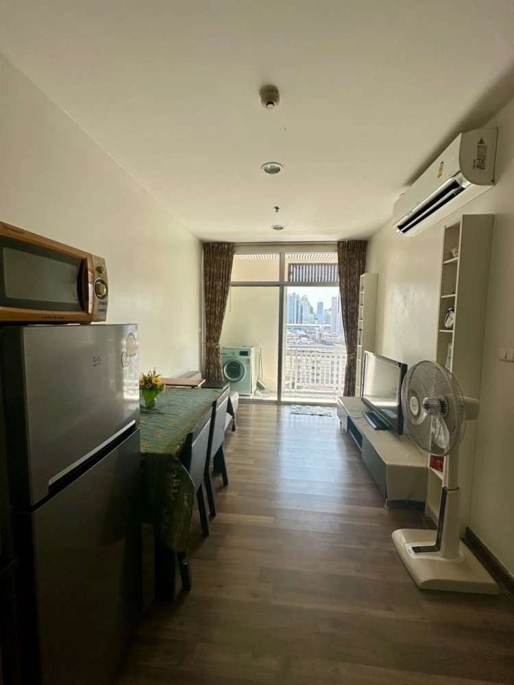 For rent: Chewathai Ratchaprarop, 12th floor, fully furnished. Book now!