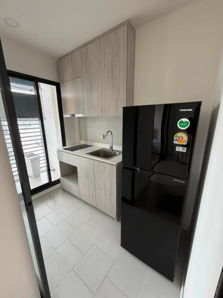 For rent: CIELA Charan 13 Station, 12th floor, fully furnished, very livable. Book now!