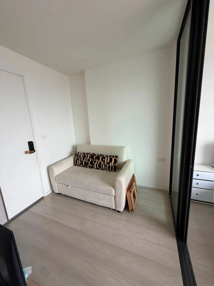For rent: CIELA Charan 13 Station, 12th floor, fully furnished, very livable. Book now!