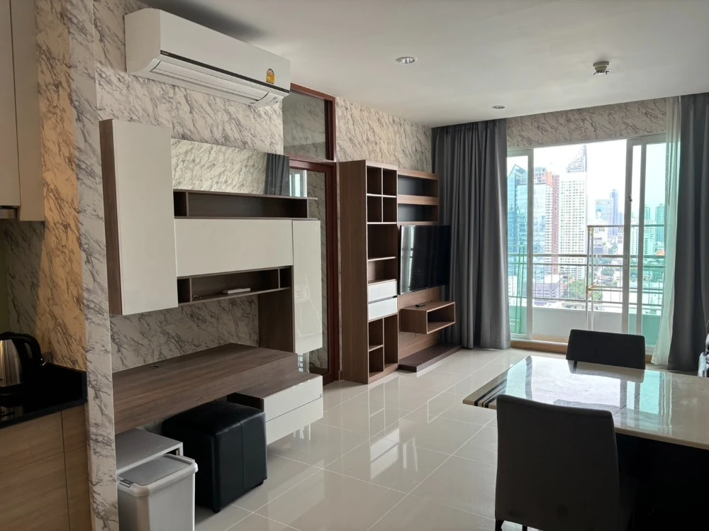 ให้เช่า Circle Condominium ห้องกว้างพื้นที่ใช้สอยเยอะ ทำเลดี มองเห็นวิวเมืองสวยจจากชั้นสูง รีบจองเลยตอนนี้