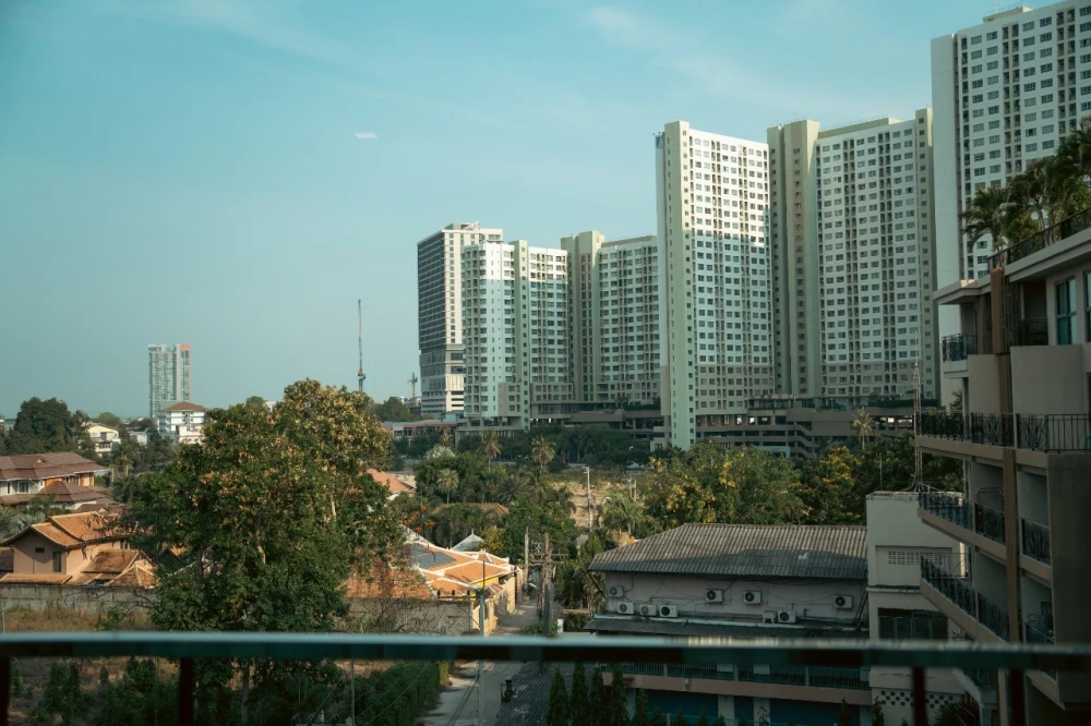 For rent City Garden Tropicana Condominium, nice room, good view, has a balcony, good like this, hurry and book now++