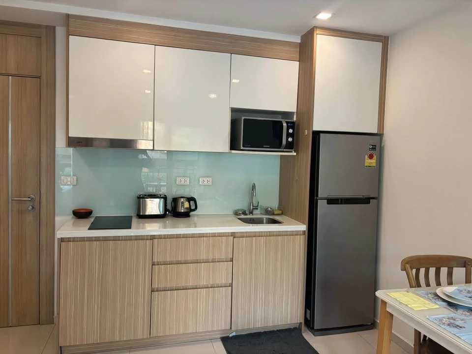 For rent: City Garden Tropicana, 2nd floor, pool view, fully furnished, nice to live in. Reserve now, don't miss out!