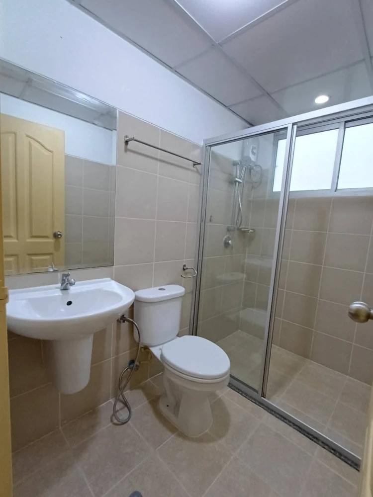 For rent: City Home Ratchada-Pinklao, 25th floor, fully furnished room. If interested, hurry and reserve now!