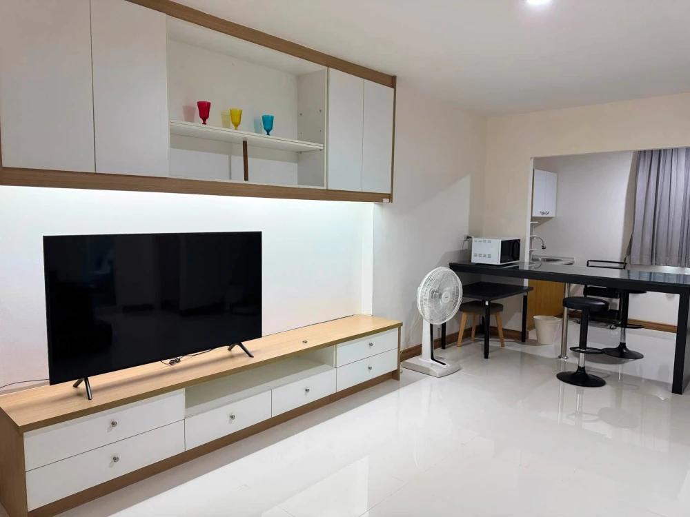 For rent: City Home Sukhumvit 101, 2 bedrooms, spacious living area, fully furnished. You can't miss this opportunity!