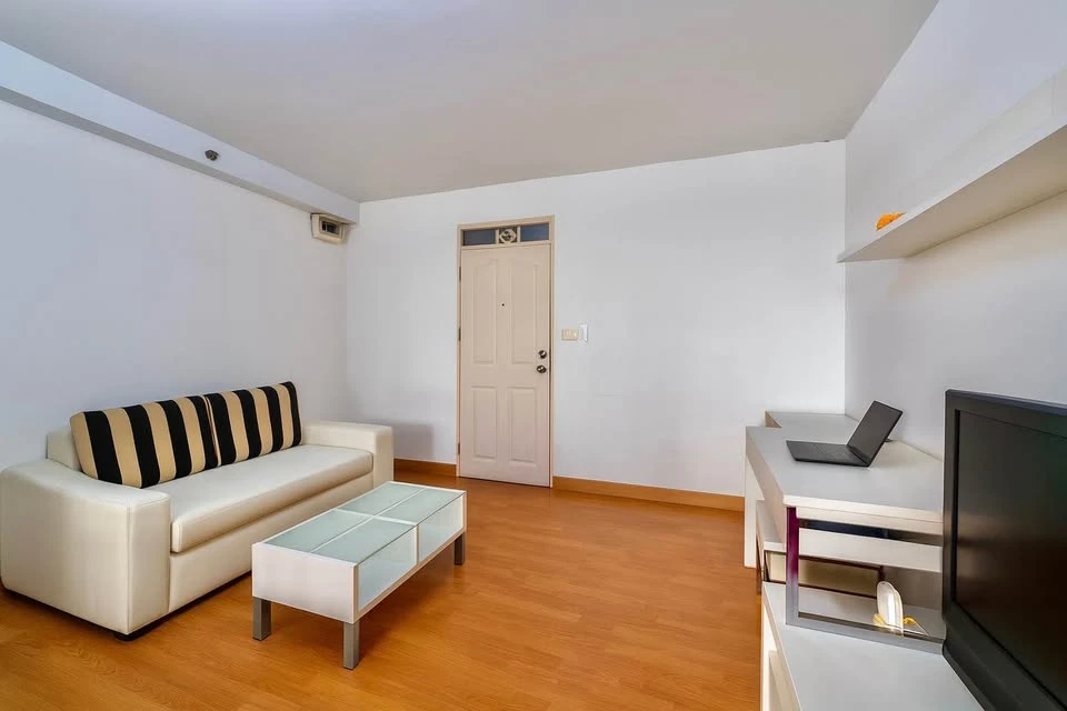 For rent: City Home Sukhumvit 101, 7th floor, fully furnished, very livable. Book now before it's too late!