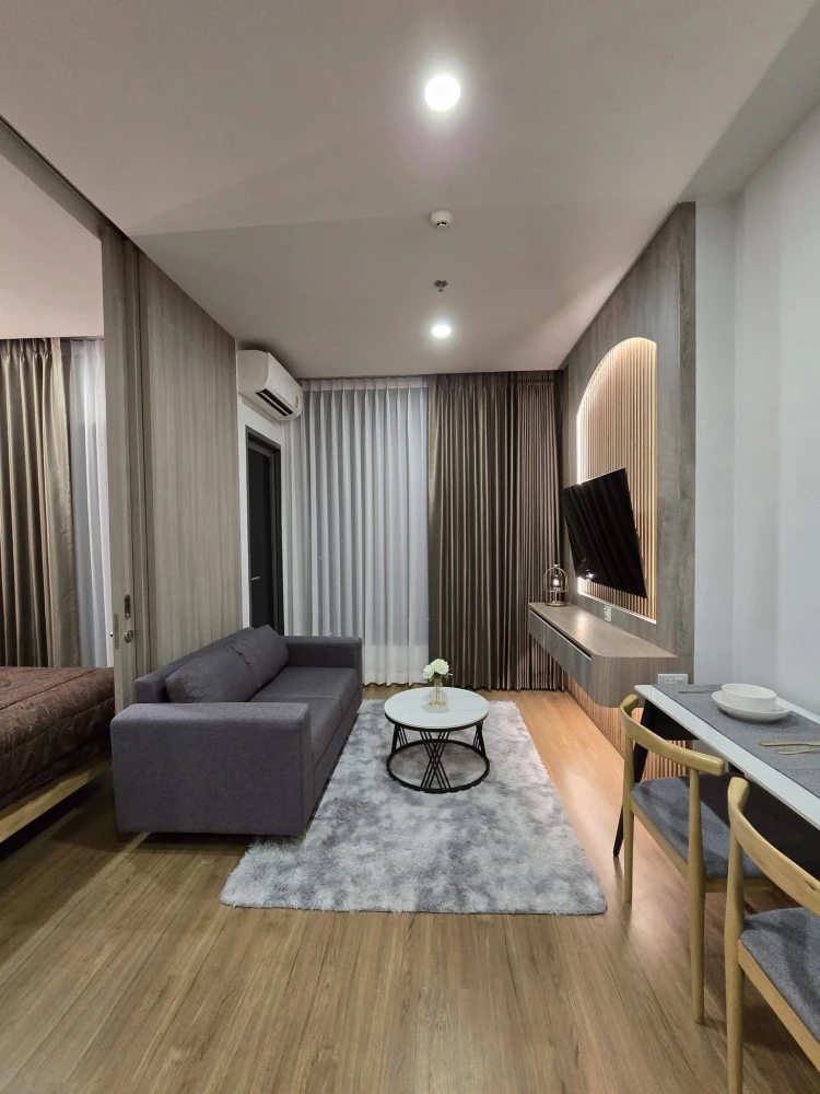 For rent: Cloud Thonglor-Petchaburi. Stunningly decorated unit, fully equipped with appliances and high-quality furniture—how could you resist booking