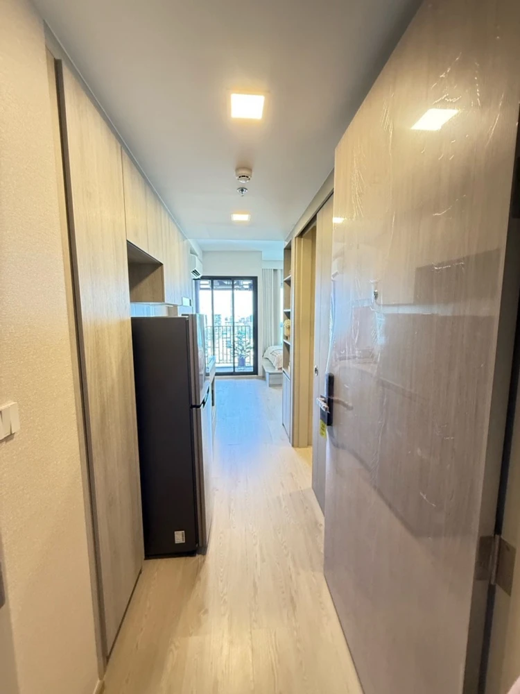 For rent: COBE Kaset Sripatum, 18th floor, fully furnished unit. Book now! Hurry!