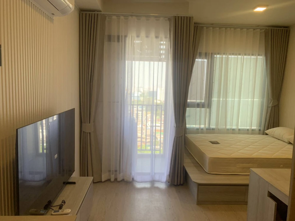 For rent: COBE Kaset Sripatum. Nicely decorated with built-in furniture and complete amenities. Book now!