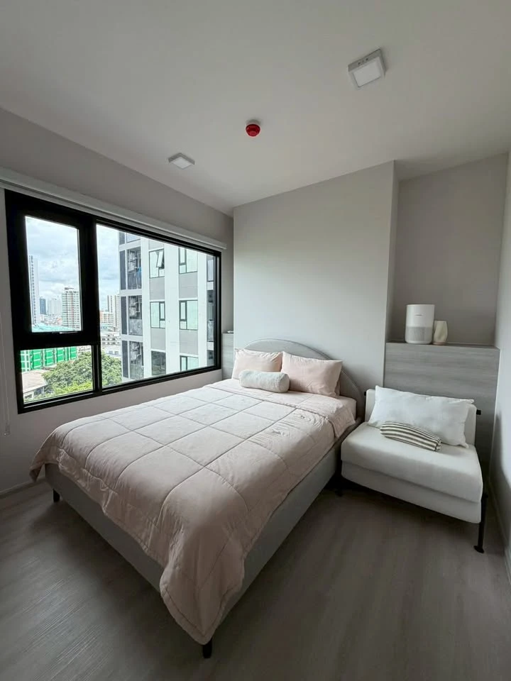 For rent: COBE Ratchada Rama 9, 1 bedroom condo with high-quality built-in furniture and complete amenities. Book now! images