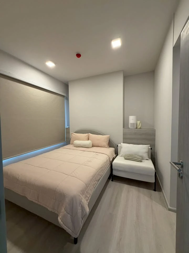 For rent: COBE Ratchada Rama 9, 1 bedroom condo with high-quality built-in furniture and complete amenities. Book now!