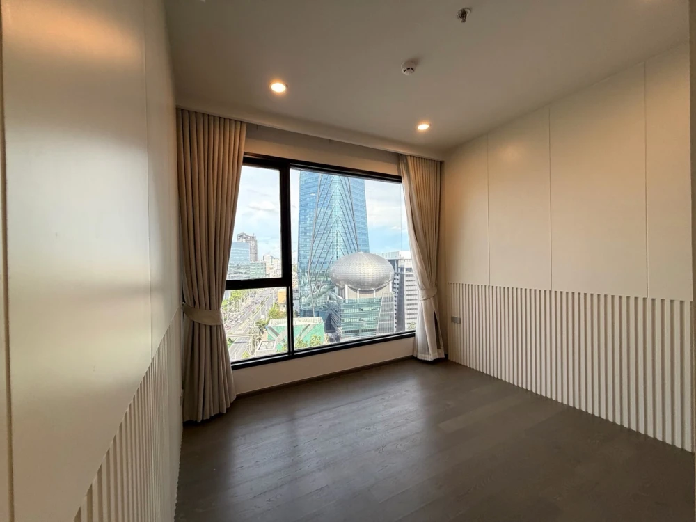 COCO PARC condo for rent, 16th floor, fully furnished. Book now!