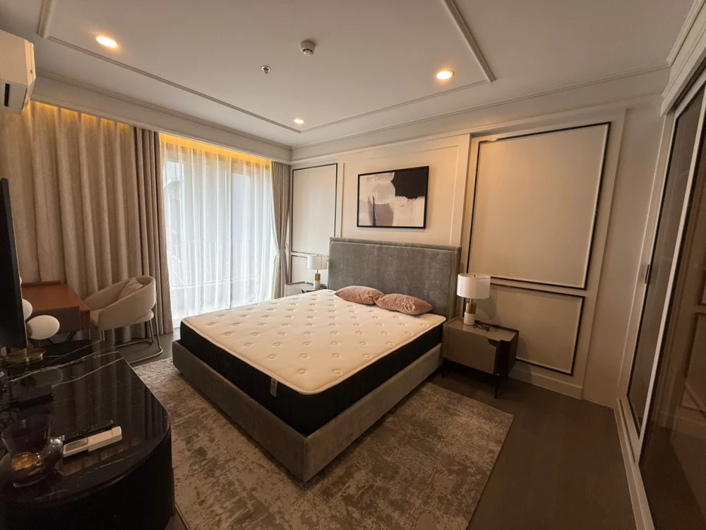 For rent: COCO PARC, 32nd floor. Nice, fully furnished unit. Book now! Don't wait! images