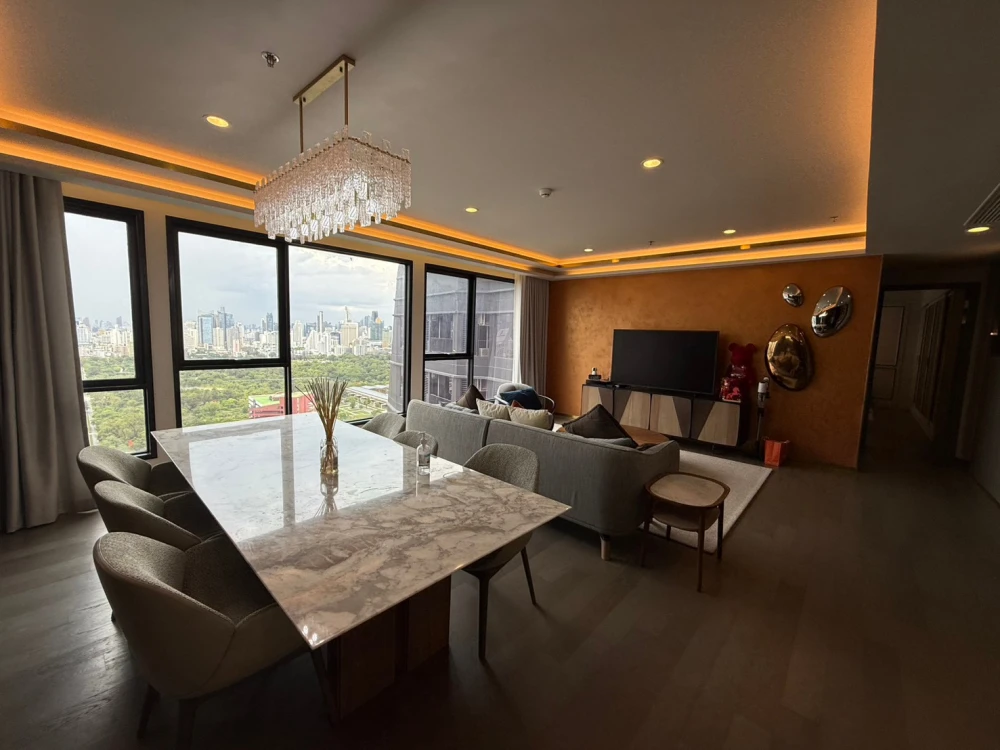 For rent: COCO PARC, 32nd floor. Nice, fully furnished unit. Book now! Don't wait!