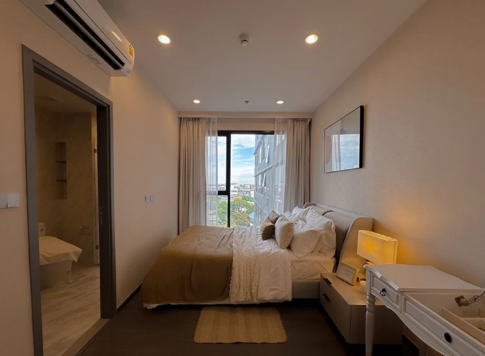 For rent: Beautiful and comfortable condo at COCO PARC, fully furnished. Book now!