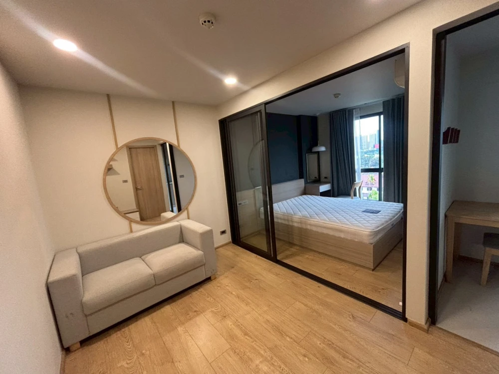 For rent: Cocoon Rama 9, 8th floor, fully furnished unit. Very comfortable and ready to move in. Book now! Don't miss out! Hurry!
