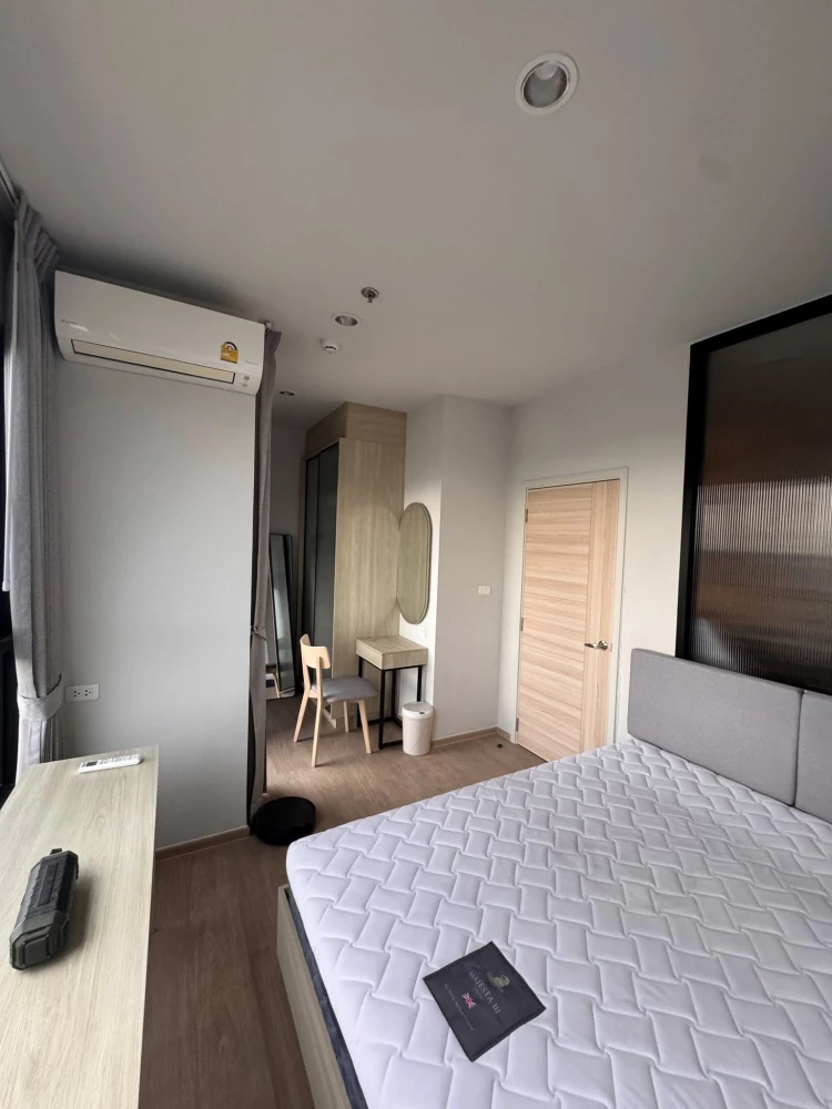 For rent: Common TU, 20th floor, nice room, comes with complete furniture and electrical appliances. Interested in booking now!