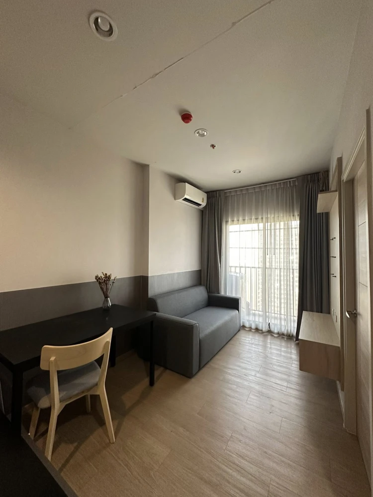 For rent: Common TU, 25th floor, fully furnished room, ready to move in, just bring your bag!