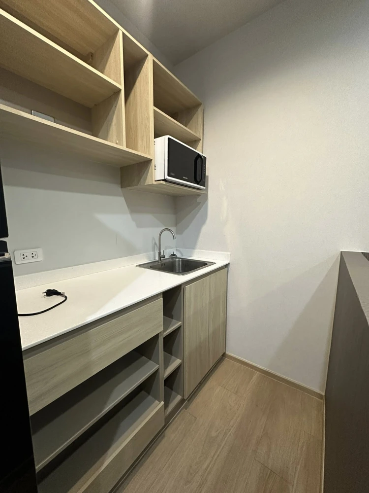 For rent: Common TU, 25th floor, fully furnished room, ready to move in, just bring your bag!