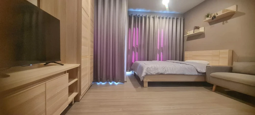 Condo for rent, Aspire Ratchayothin. Nice room, fully furnished with appliances. Just bring your personal belongings and move in!