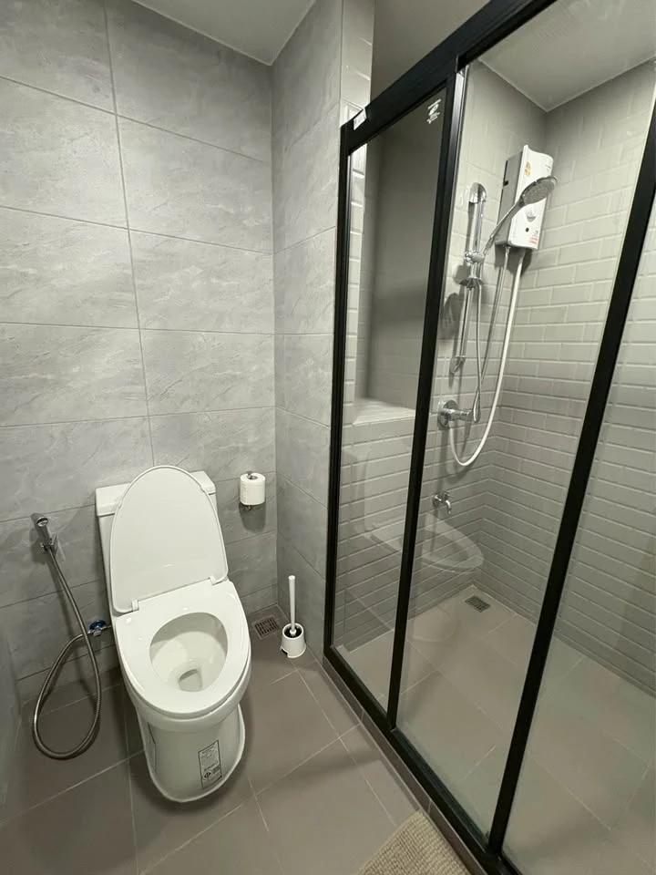 Condo Atmoz Flow Minburi for rent, studio room with full facilities, book now, don't miss out.