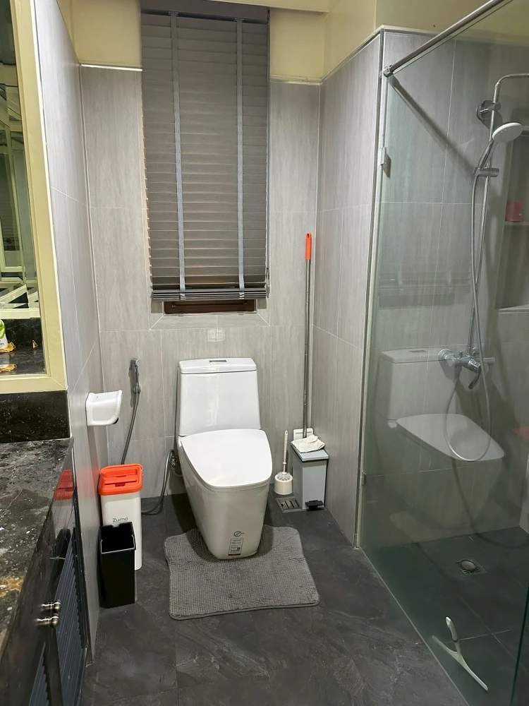 Condo Baan Chao Praya for rent. Ready to move in, fully furnished, spacious and comfortable. Book now!