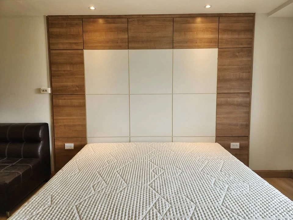 Condo Champs Elysees Chaengwattana for rent. Ready to move in, fully furnished. Book now!