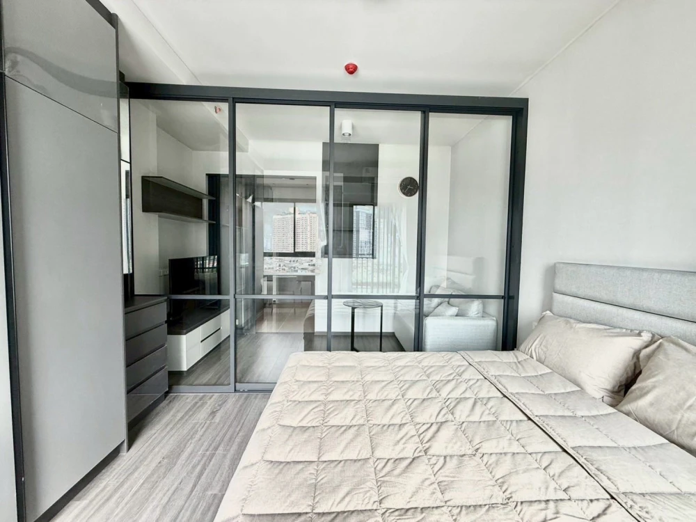 Condo for rent: Ideo Sukhumvit - Rama 4. Nice room, fully furnished, and complete amenities. Book now before it's too late!