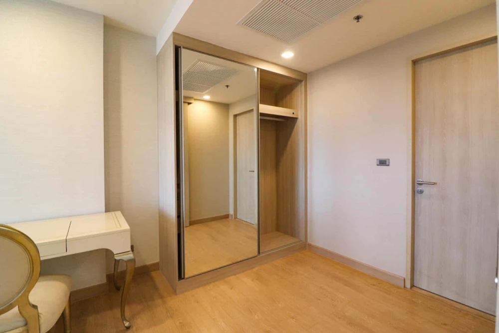 Condo Infinity One for rent, ready to move in, spacious and comfortable, reserve now++