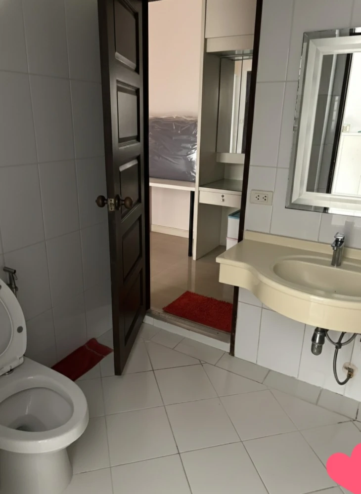 Condo for rent, Klangkrung Resort Ratcha, 7 rooms, ready to move in, fully furnished, spacious room, reserve now.