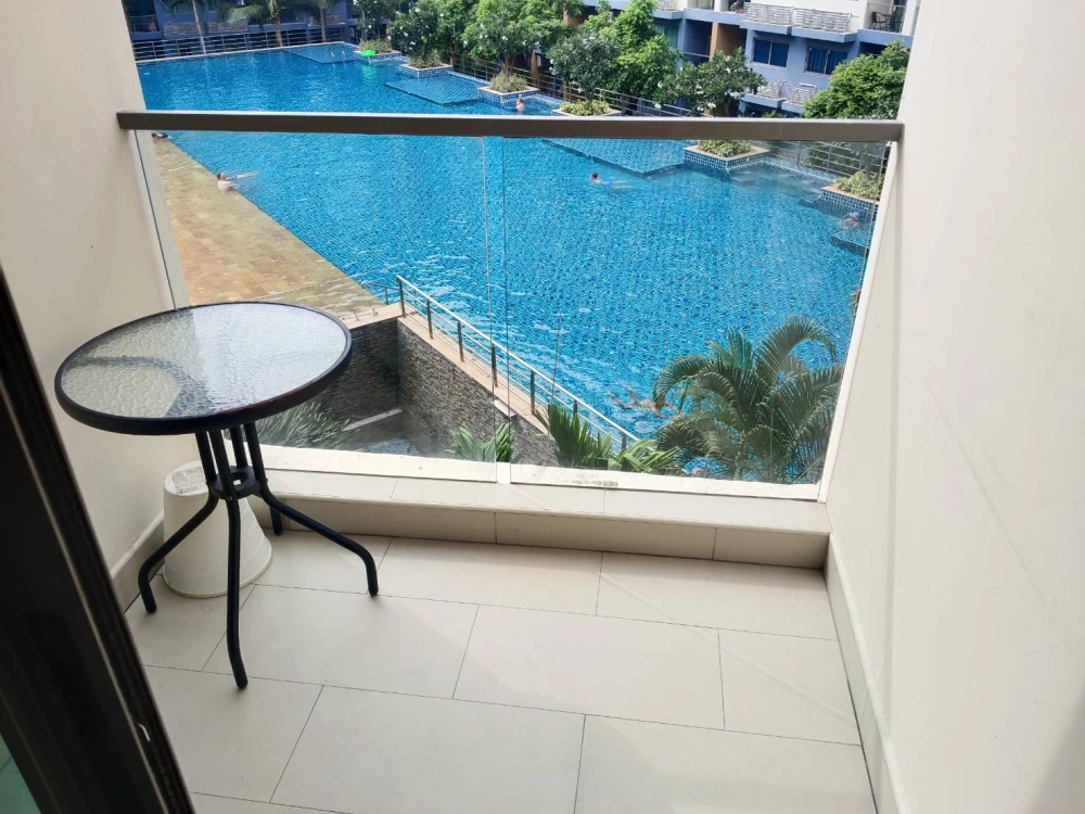 Condo for rent, Laguna Beach Resort, 2 rooms, ready to move in, fully furnished, hurry and reserve now.