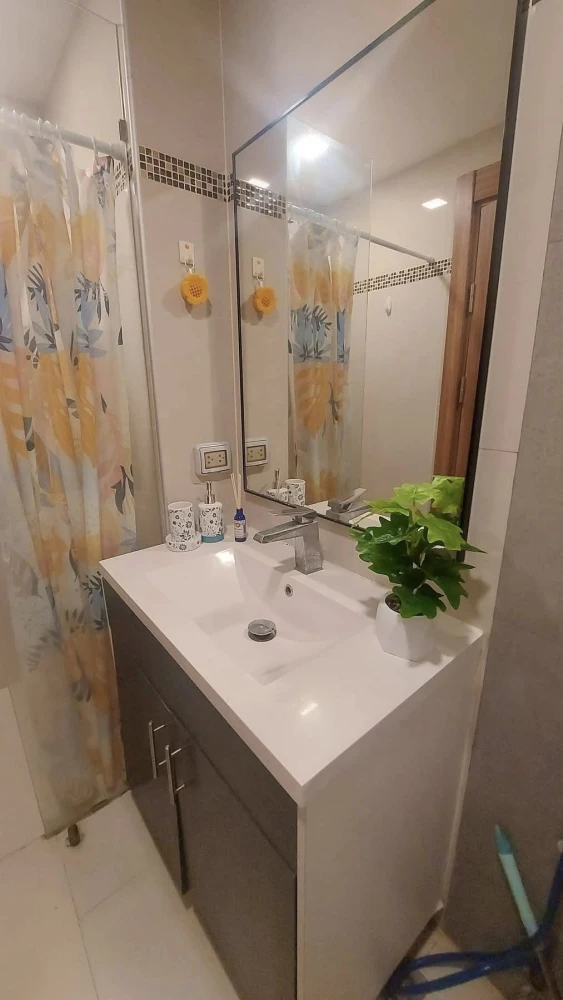 Condo for rent Laguna Beach Resort 3 - The Maldives, decorated in a theme, comes with complete furniture, don't miss it.