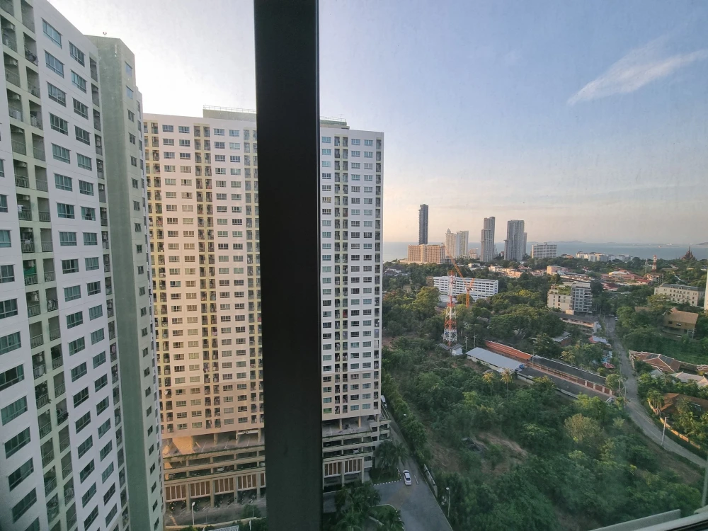 Condo for rent Lumpini Ville Naklua - Wongamat, spacious room, nice to live in, fully furnished, reserve now.