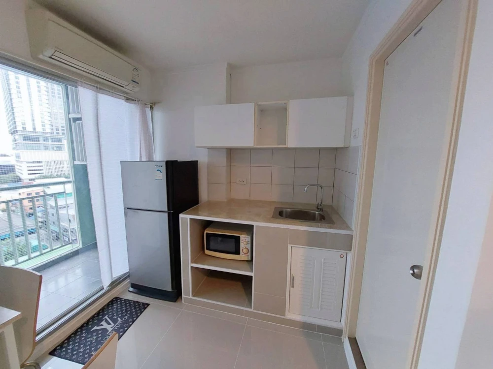 Condo for rent Lumpini Ville Naklua - Wongamat, ready to move in, fully furnished, good price, hard to find, reserve now before it's too late.