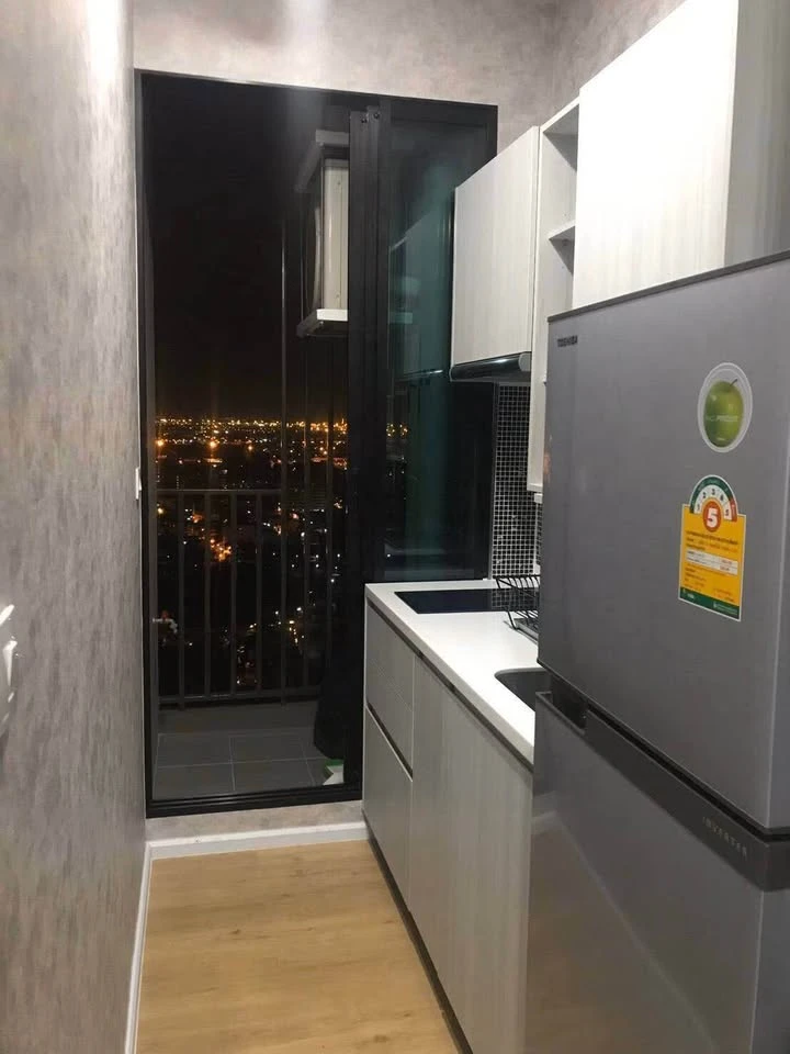 Condo for rent at Notting Hill Leamchabang, Pattaya sea view, east-facing headboard for stunning morning sun. Book now for a budget-friendly price!!!