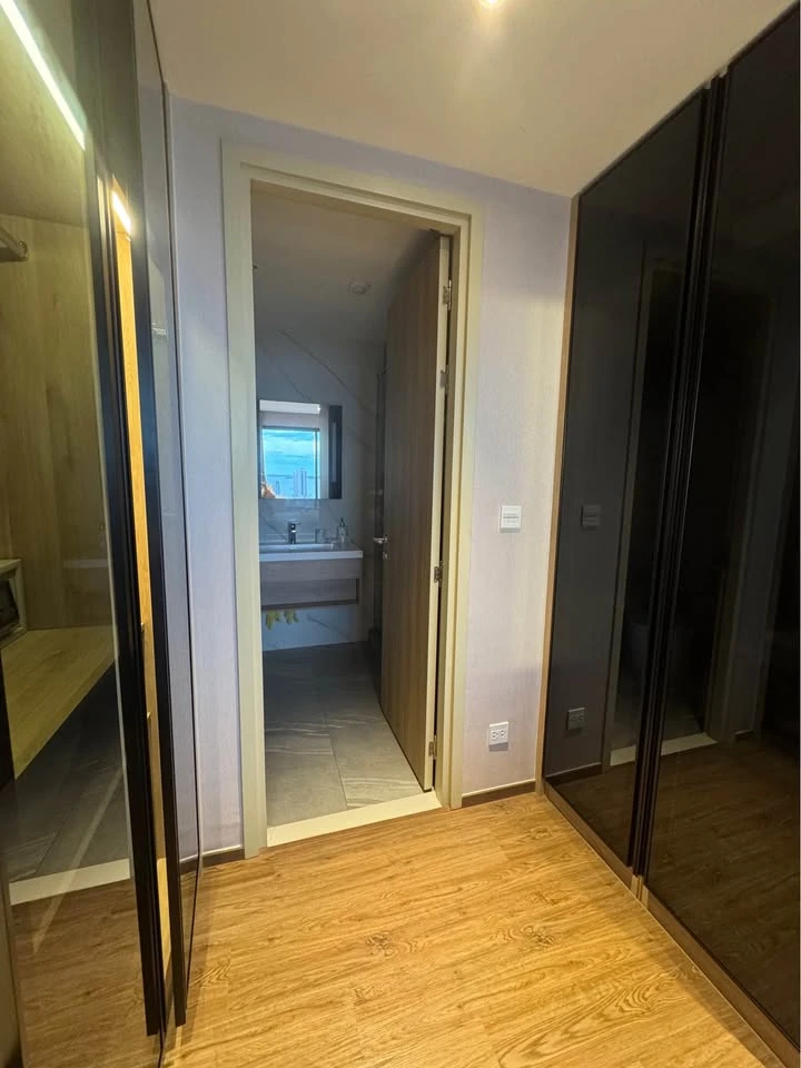 Condo for rent ONCE PATTAYA, high floor, sea view, spacious room, nice to live in, hurry and reserve now.