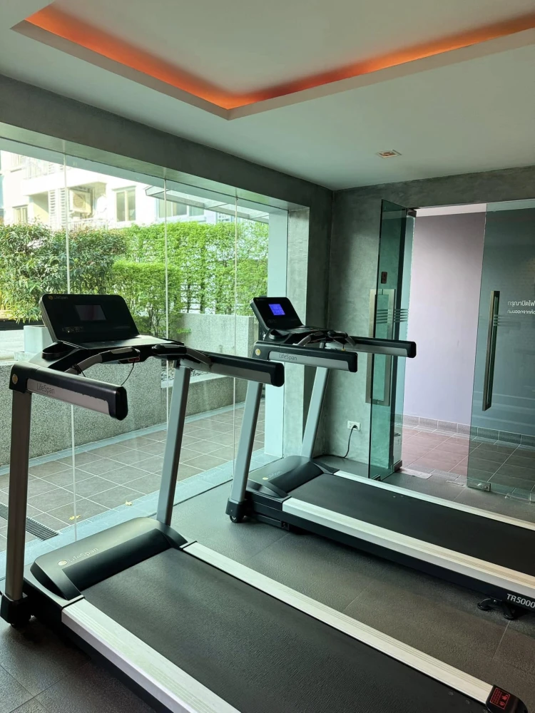 Condo One Siam for rent, nice room, complete with furniture and electrical appliances. If you don't reserve, you'll be disappointed later.