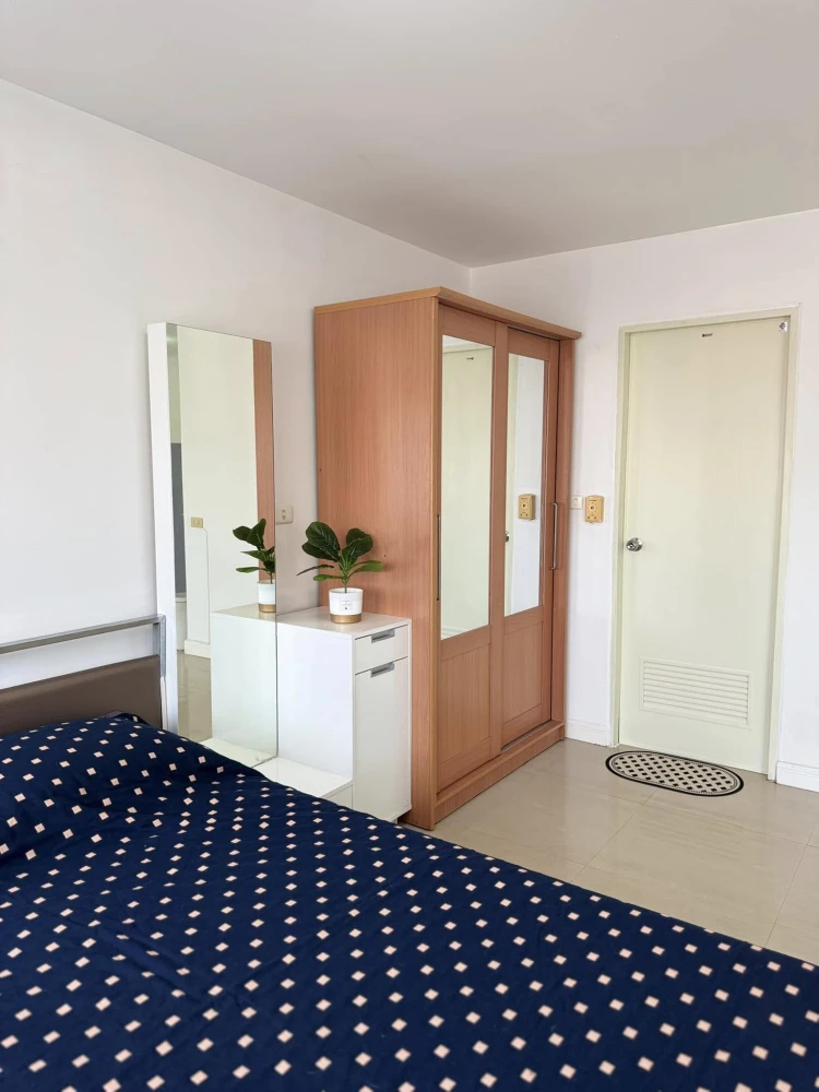 Condo One Siam for rent, nice room, complete with furniture and electrical appliances. If you don't reserve, you'll be disappointed later.