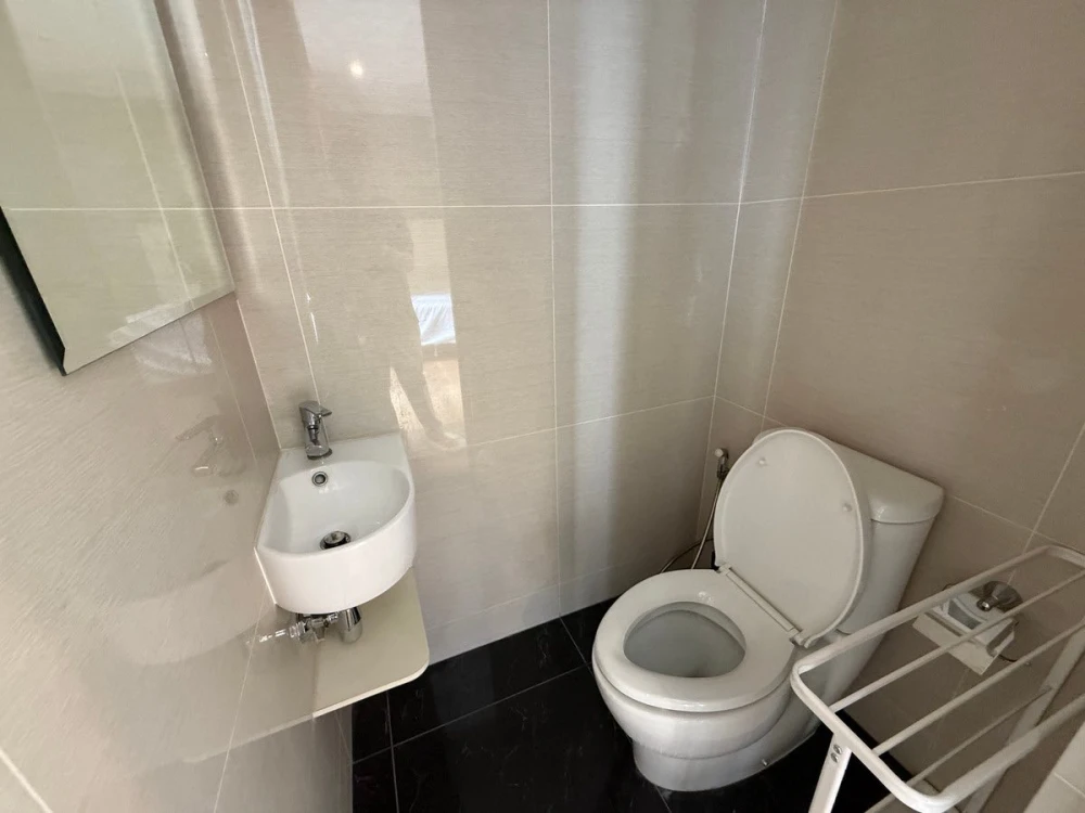 Condo Park 24 Origin Phrom Phong for rent. Nice unit, fully furnished. Book now! Spacious and comfortable.