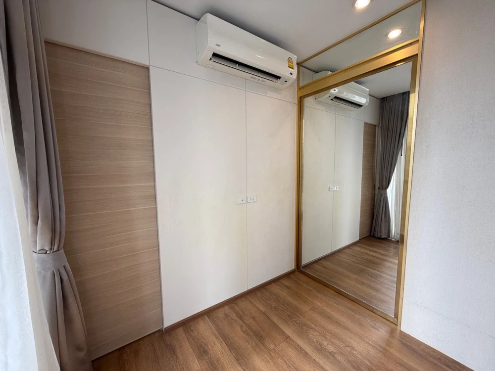 Condo Park 24 Origin Phrom Phong for rent. Nice unit, fully furnished. Book now! Spacious and comfortable.