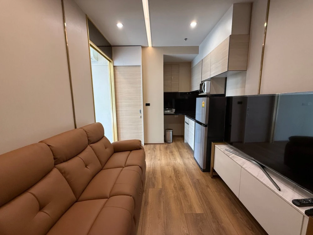 Condo Park 24 Origin Phrom Phong for rent. Nice unit, fully furnished. Book now! Spacious and comfortable.