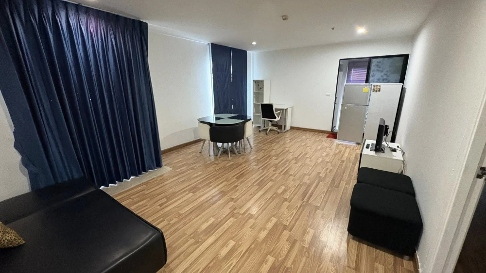 Condo for rent: Regent Home 15 Chaeng Watthana, ready to move in, fully furnished. Reserve now before it's too late!!!