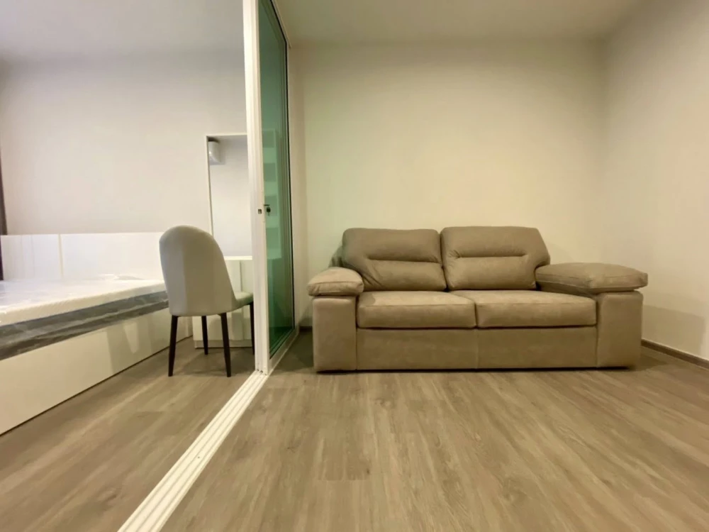 ให้เช่า Condo Regent Home Bangna ชั้น 25 วิวนอก วิวโล่ง ทิศตะวันออก ไม่ร้อนแดดบ่าย ลมดี จองเลย