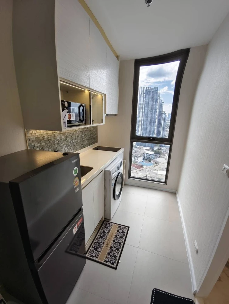 Condo for rent: The Cuvee Tiwanon, corner room, quiet, bright, modern style. Hurry and reserve now, don't miss out!