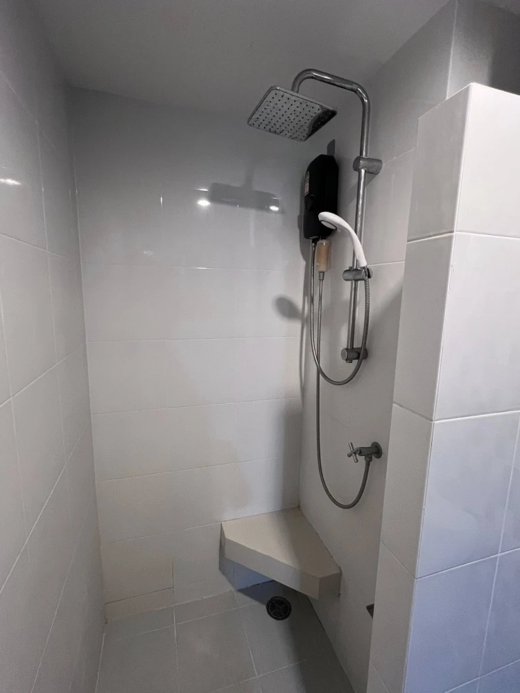 Condo for rent: The Kith Plus Sukhumvit 113. Nice room, fully furnished with appliances. Affordable price. Book now before it's too late!!!