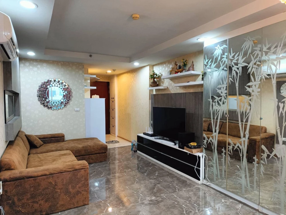 ให้เช่า Condo The Line Phahonyothin Park ห้องกว้างขวาง ติดวอลเปเปอร์อย่างดี ไม่จองแล้วจะเสียดาย