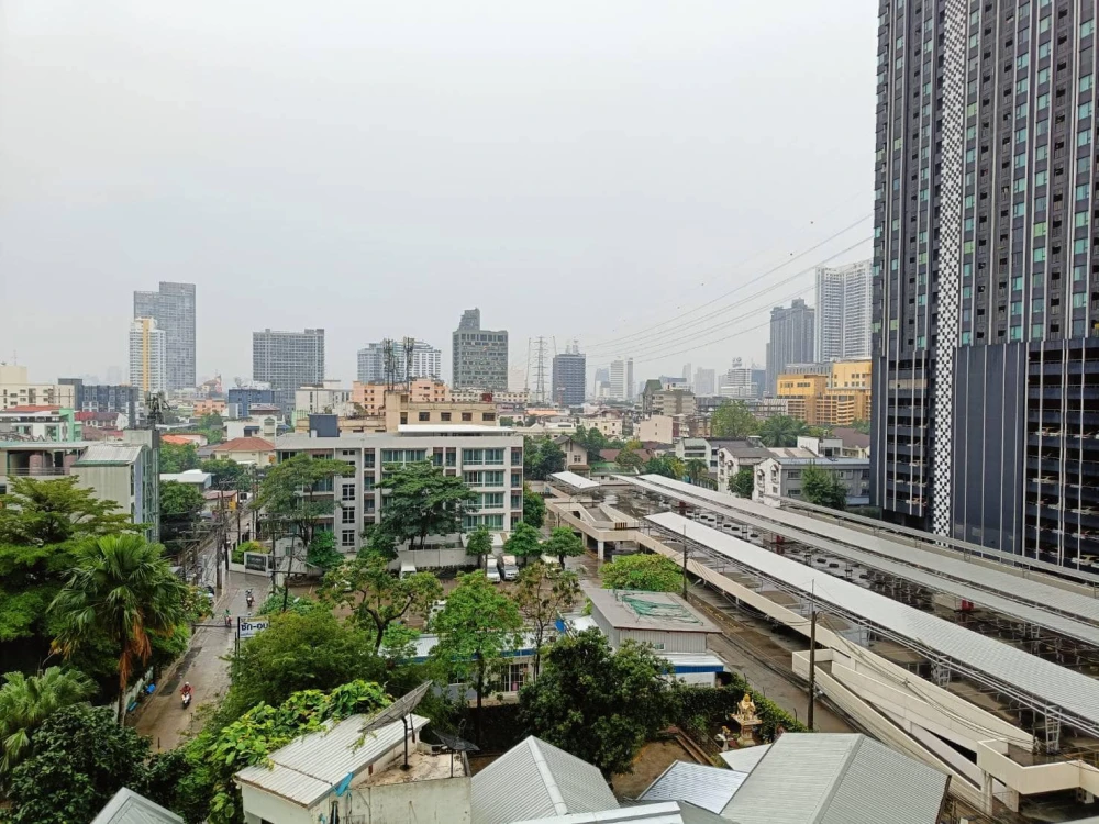 ให้เช่า Condo The Line Phahonyothin Park ห้องกว้างขวาง ติดวอลเปเปอร์อย่างดี ไม่จองแล้วจะเสียดาย