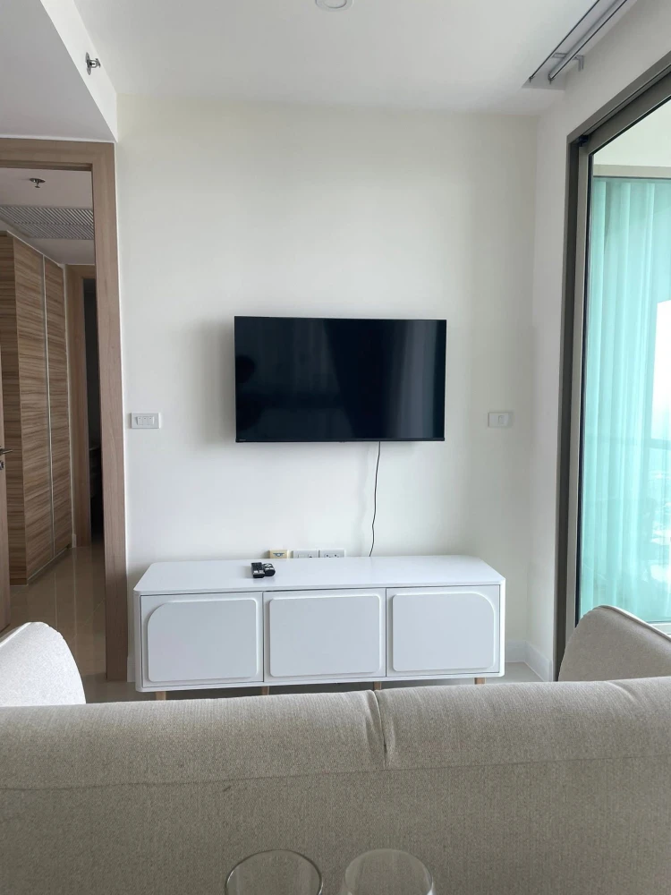 Condo for rent: The Riviera Jomtien Pattaya, a nice room with full amenities. Hurry and reserve now!